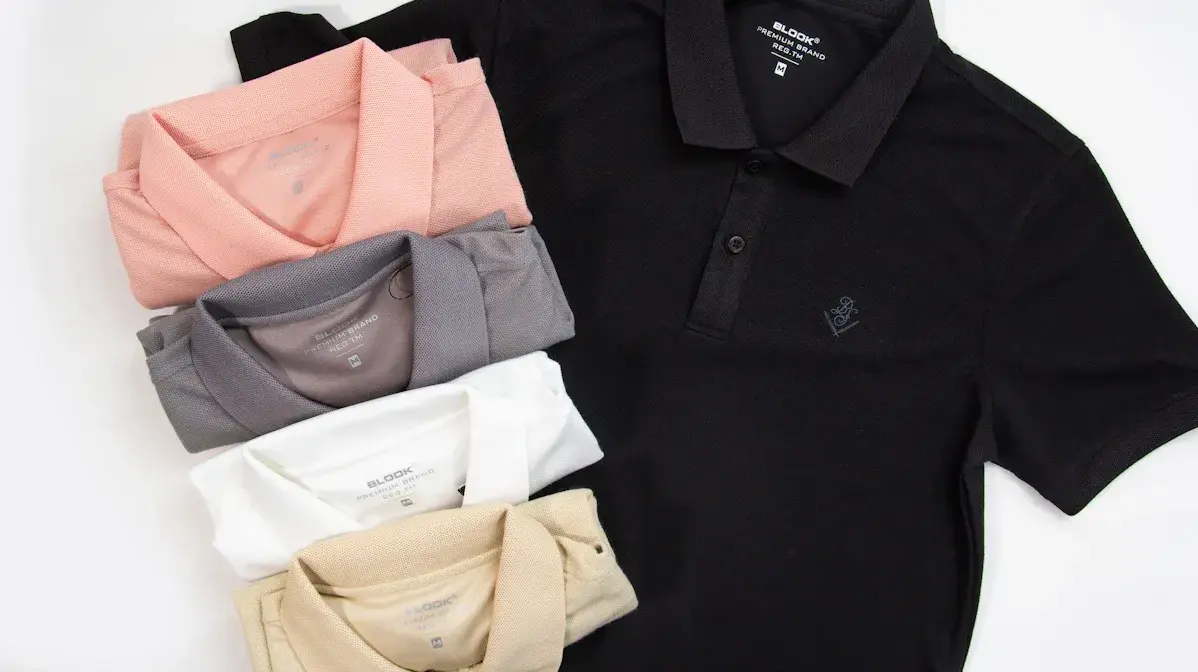 How to Choose a Premium Pique Polo Shirt That Fits Perfectly