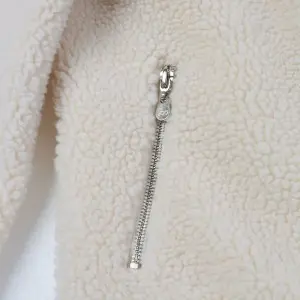 Women’s oblique zipper turned down collar Sherpa fleece jacket