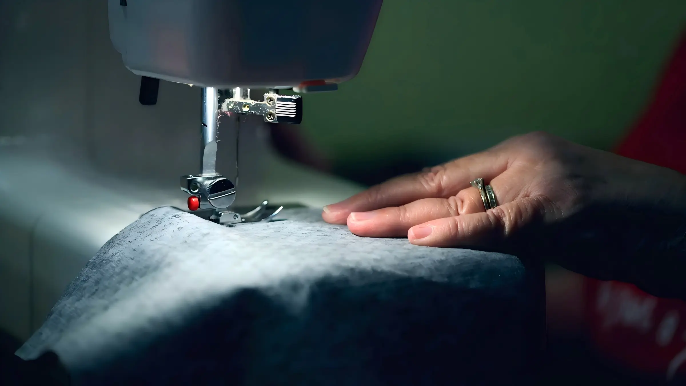 Mastering Scuba Fabric: Essential Sewing Techniques